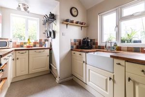 Kitchen- click for photo gallery